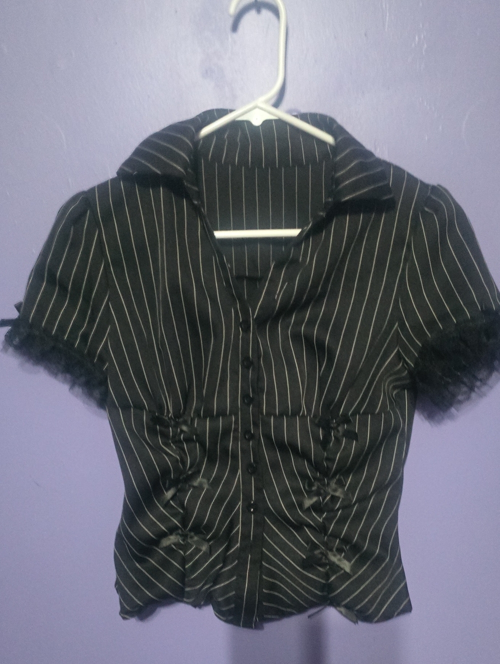 ROMWE Black Pinstripe Short-Sleeve Ruched Blazer with Tulle Trim